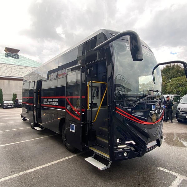 Bus trasporto detenuti - Polizia Giudiziaria Bosnia Erzegovina